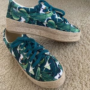 Qupid platform shoes